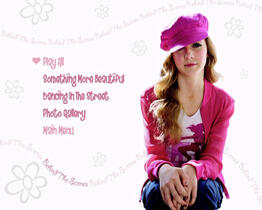 ♡ play all of nikki's stuffs ♡